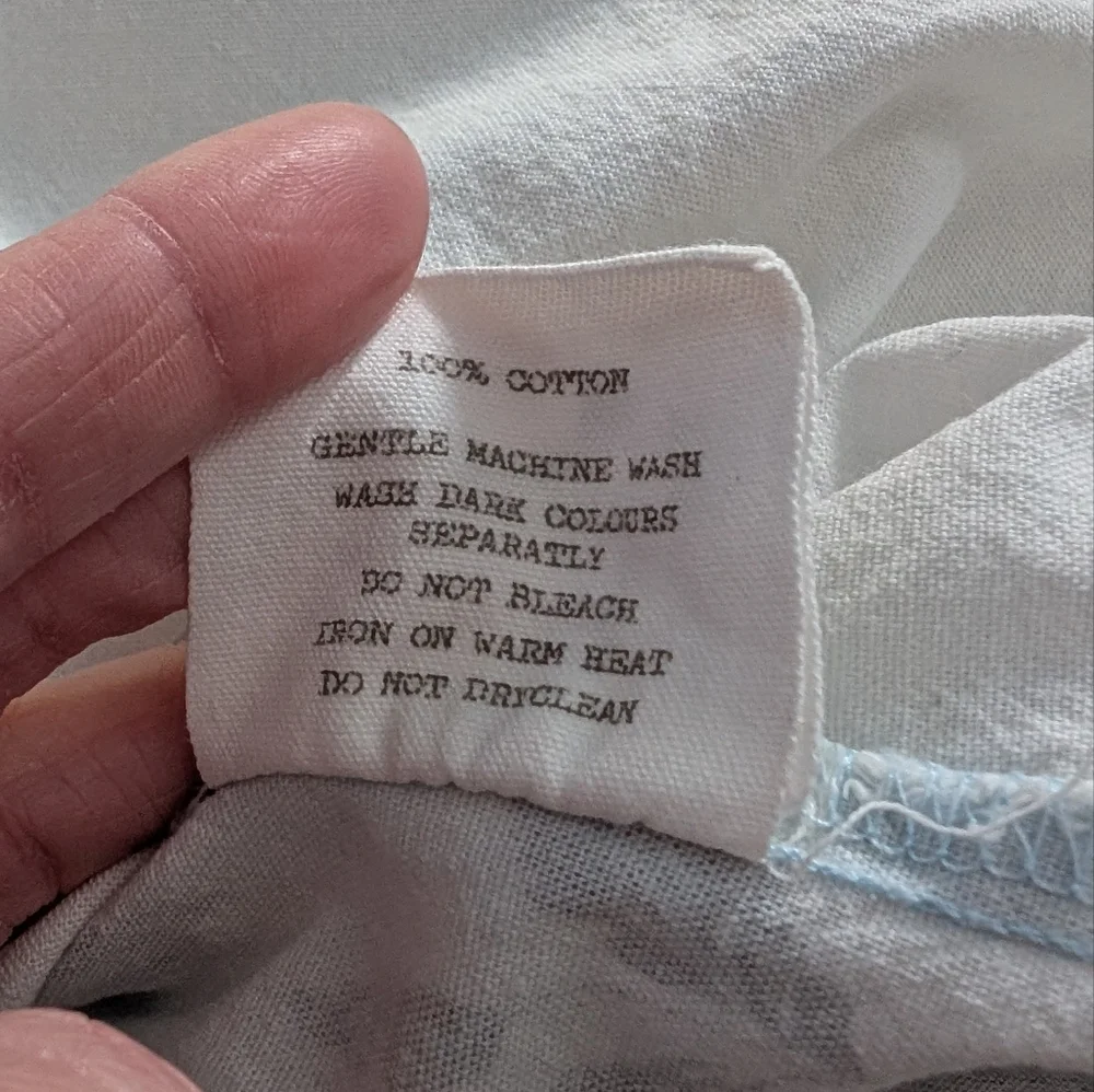 ✨ Spell Pandora Chambray Pearl Button Down Shirt - Picture 6 of 7